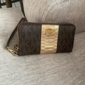 Michael Kors Brown and Gold Signature Wristlet Clutch